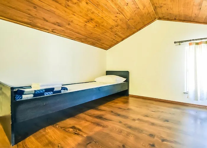 Anic-4 By Interhome 아파트 Anić