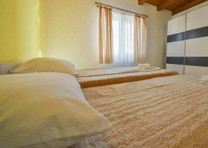 Anic-4 By Interhome Anić